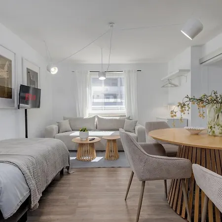 2 Bedroom - Parking Garage - - Terrace - Wi-fi Апартаменты Висбаден